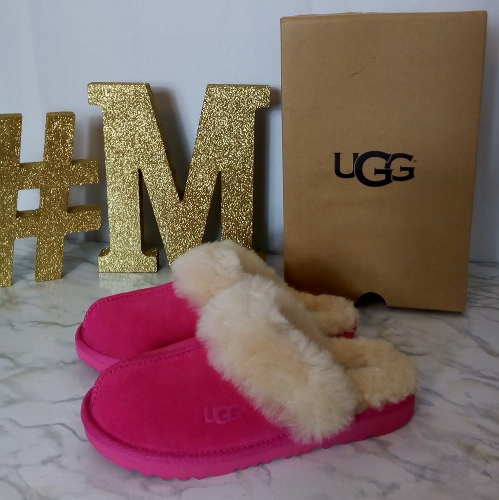 Girl Ugg slippers